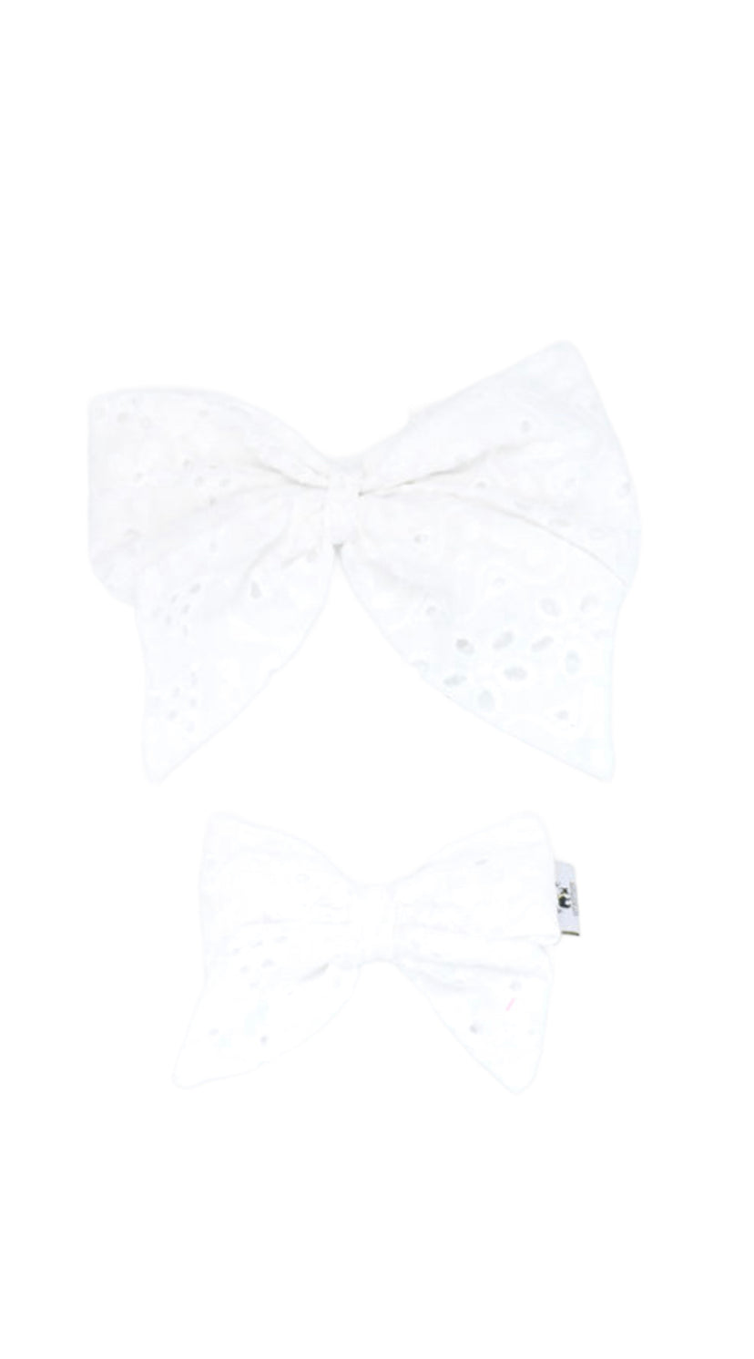 Lace Pearl Lady Bow