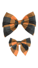 Load image into Gallery viewer, Flannel Tortie Lady Bow
