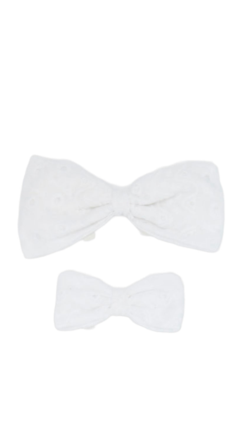 Lace Pearl Bow tie