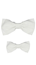 Load image into Gallery viewer, Polkadot Snow Bow Tie

