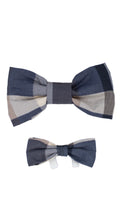 Load image into Gallery viewer, Flannel Burberry Bowtie

