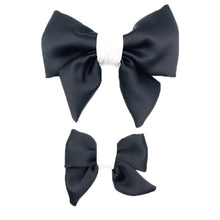 Load image into Gallery viewer, Tuxedo Black and White Lady Bow

